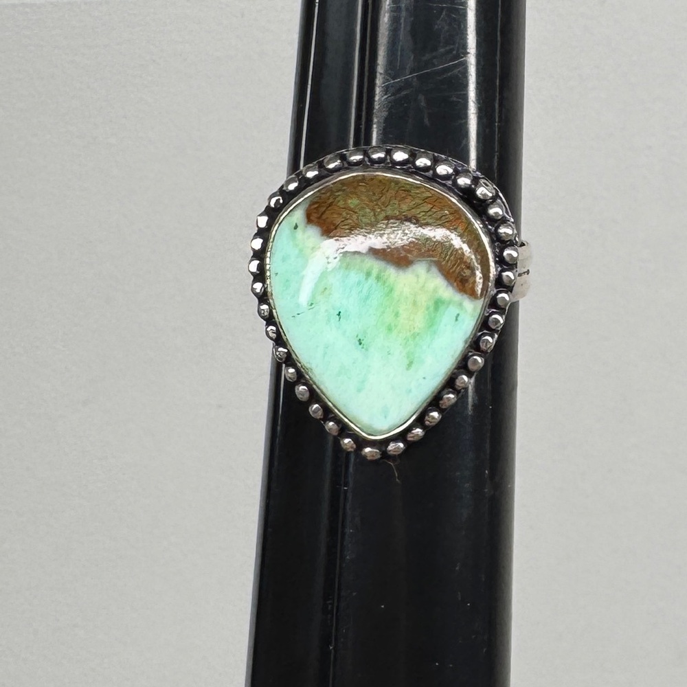 Chrysoprase gemstone ring size 10